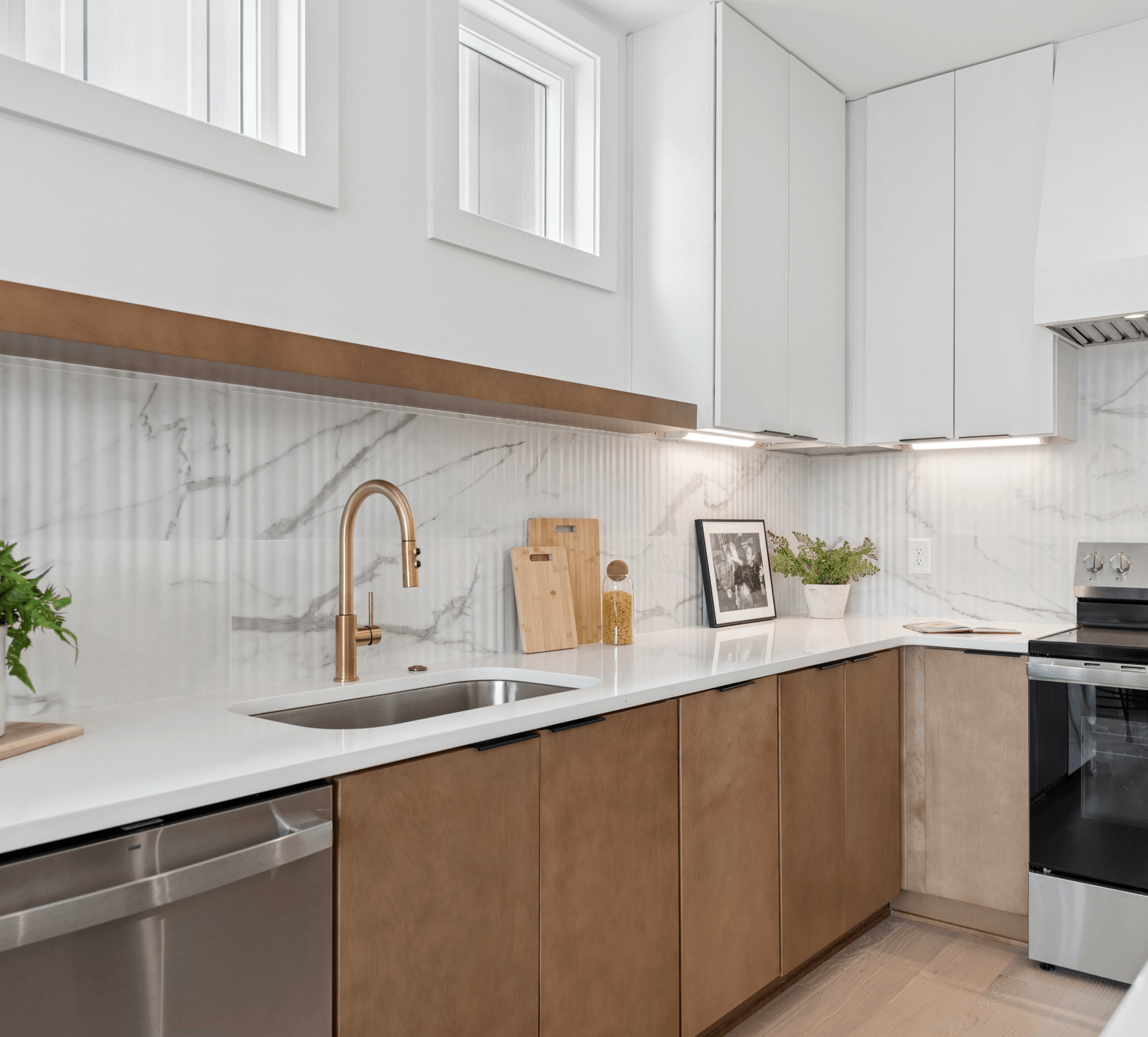 HighView_Light_Kitchen